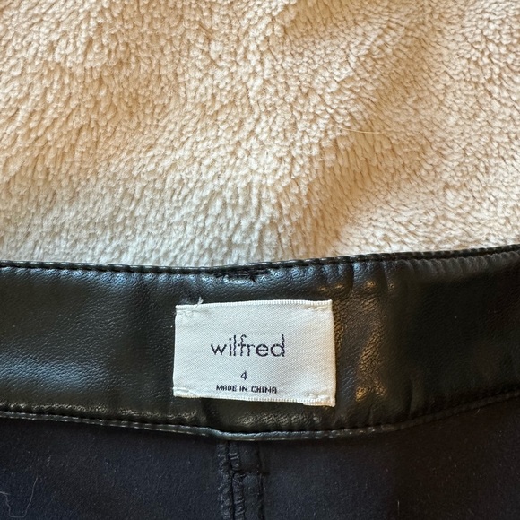 Aritzia Wilfred rebel vegan leather pants - Picture 4 of 4